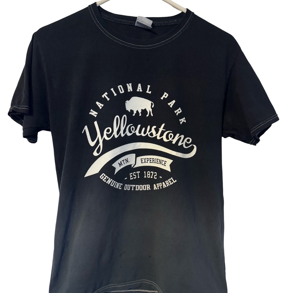 Black Yellowstone Graphic T-Shirt